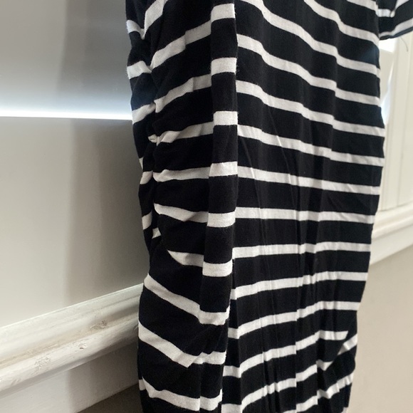 Motherhood Maternity body on dress size small - Picture 3 of 3